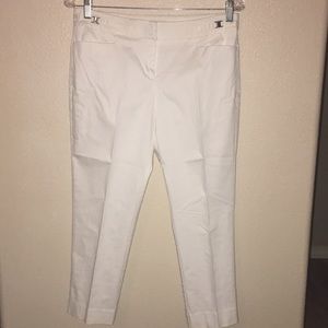 White, capris pants